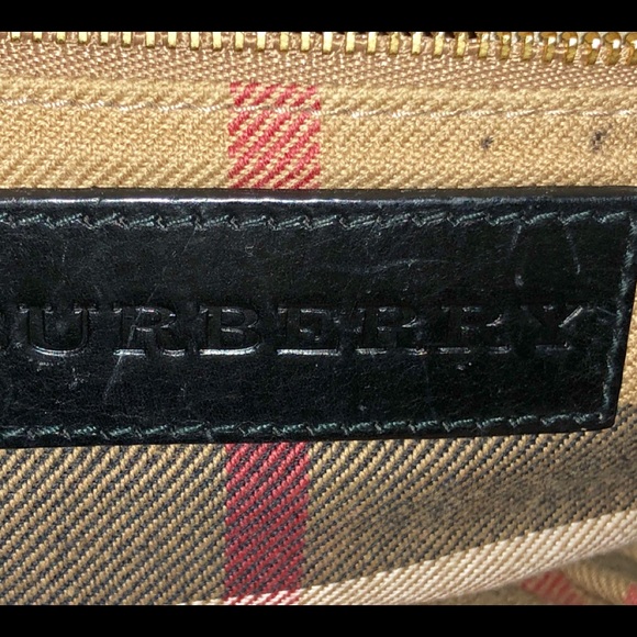 Burberry purse - Picture 4 of 6